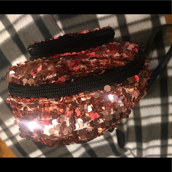 Justice Rose Gold Sequined Unicorn Backpack - Picture 2 of 5
